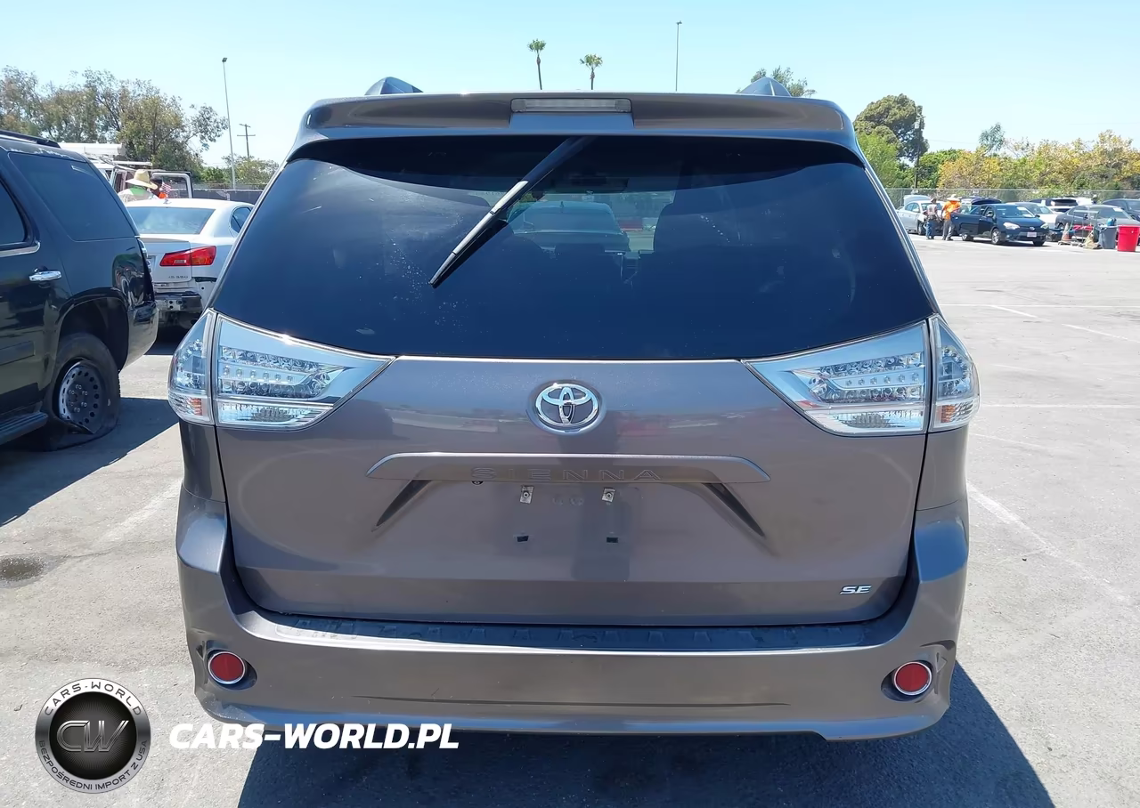 2015 Toyota Sienna Se 8 Passenger VIN:5TDXK3DC5FS644498 - 16