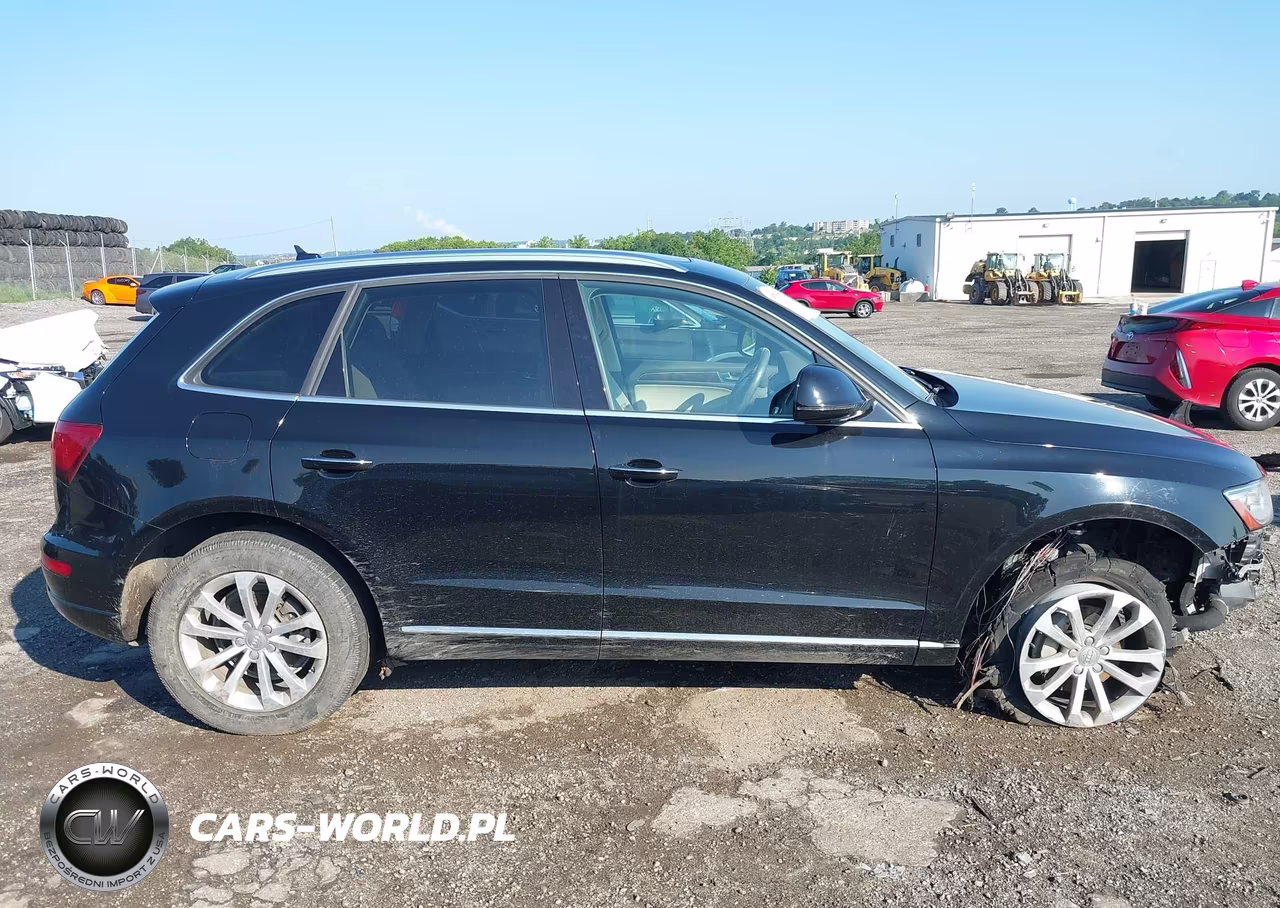 2016 Audi Q5 2.0T Premium VIN:WA1C2AFP2GA034523 - 13