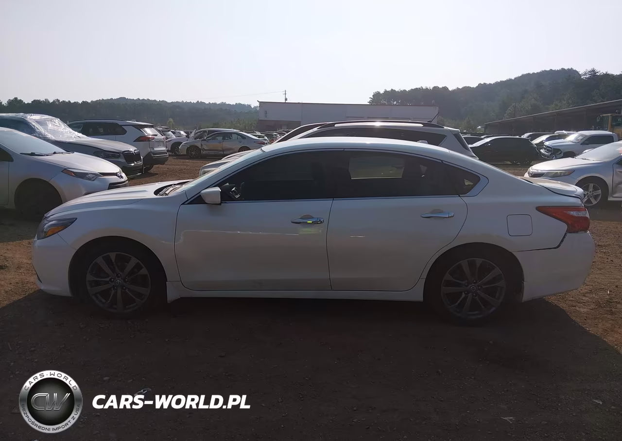 2018 Nissan Altima 2.5 Sr VIN:1N4AL3AP1JC244982 - 14