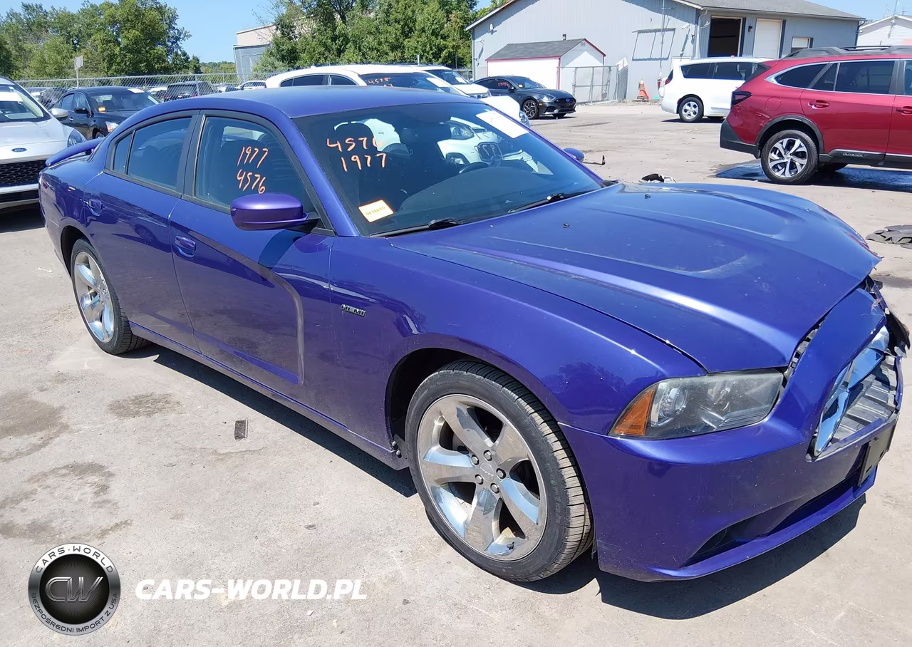 2014 Dodge Charger R-T – zdjęcie 1 z 16