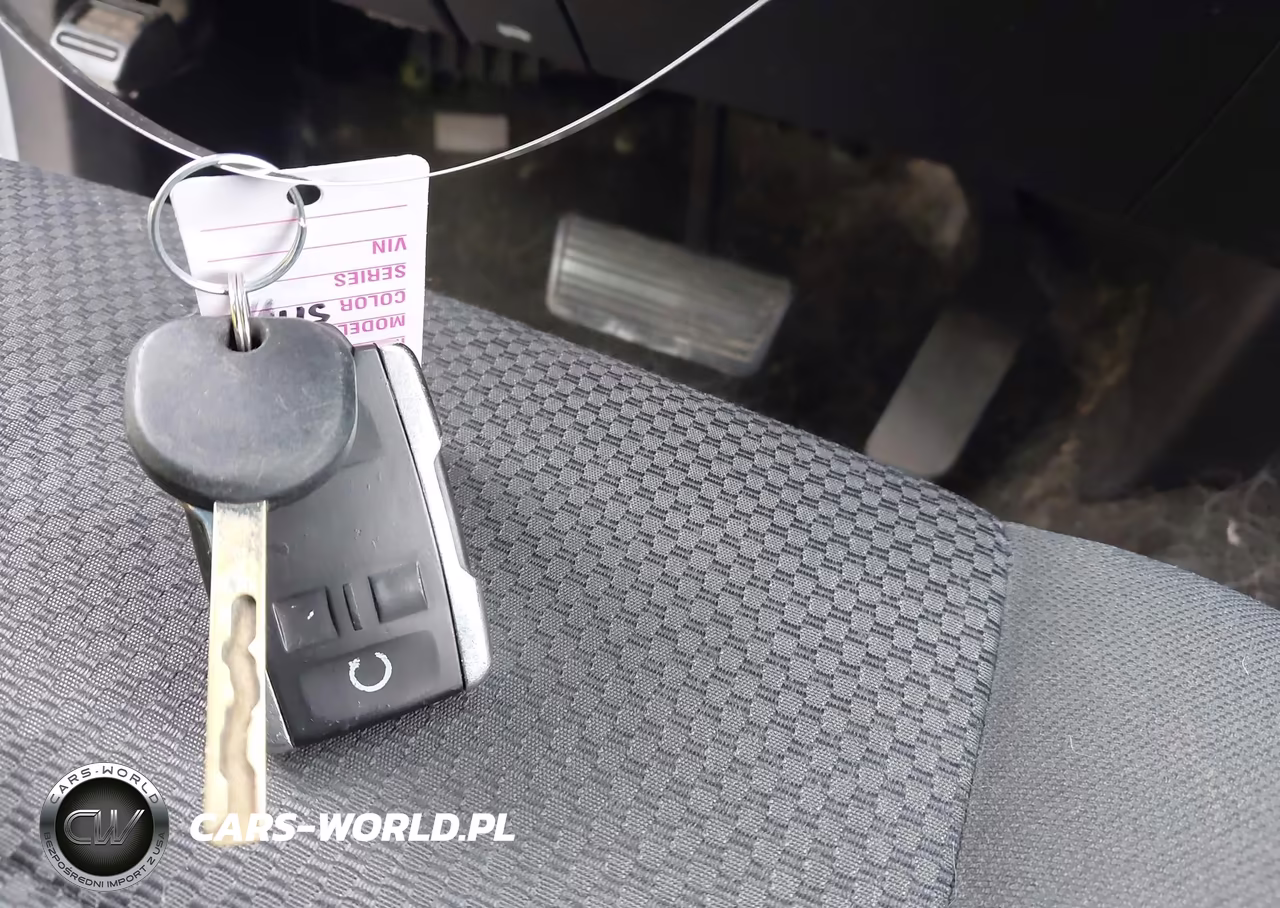 2015 Chevrolet Silverado 1500 Lt VIN:1GCRCREH9FZ171593 - 11