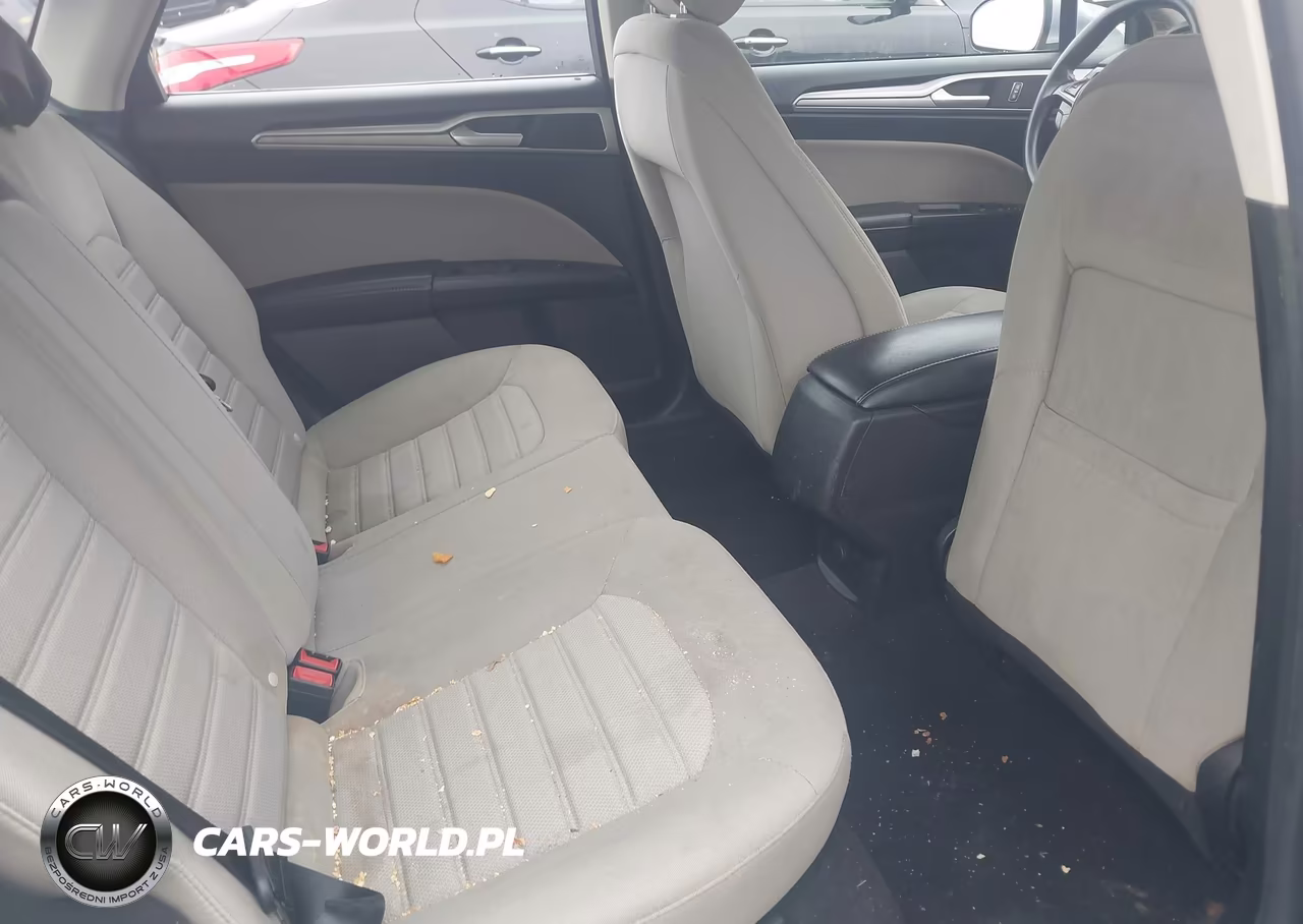 2020 Ford Fusion S VIN:3FA6P0G71LR188501 - 8