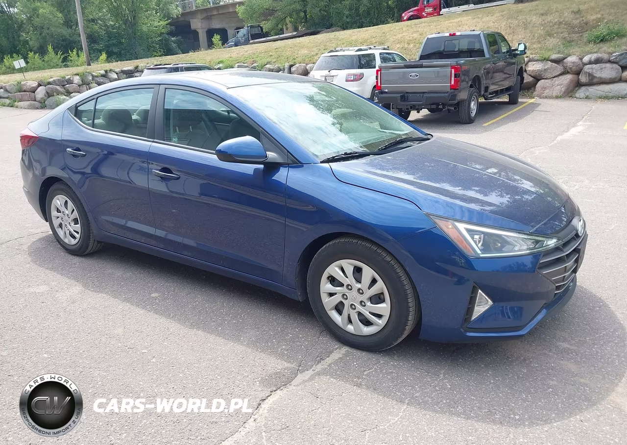 2019 Hyundai Elantra Se – zdjęcie 1 z 17