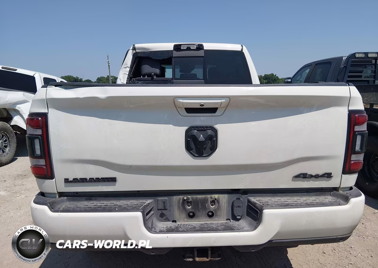 2021 Ram 2500 Laramie 4X4 6'4 Box VIN:3C6UR5FL2MG553408 - 16