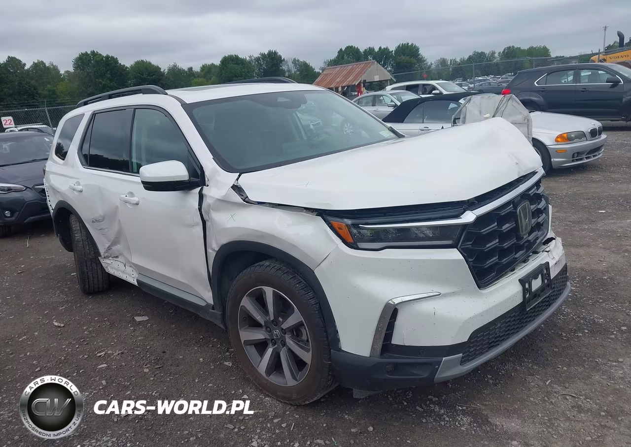 2025 Honda Pilot Touring – zdjęcie 1 z 17