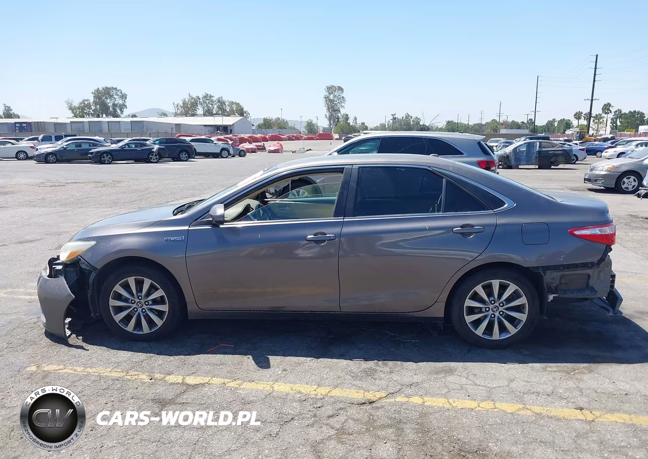 2015 Toyota Camry Hybrid Xle VIN:4T1BD1FK5FU144894 - 15
