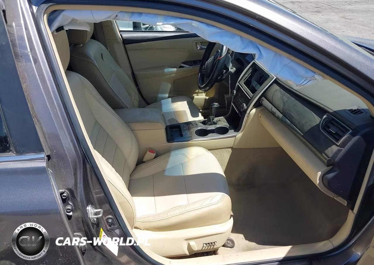 2015 Toyota Camry Hybrid Xle VIN:4T1BD1FK5FU144894 - 5