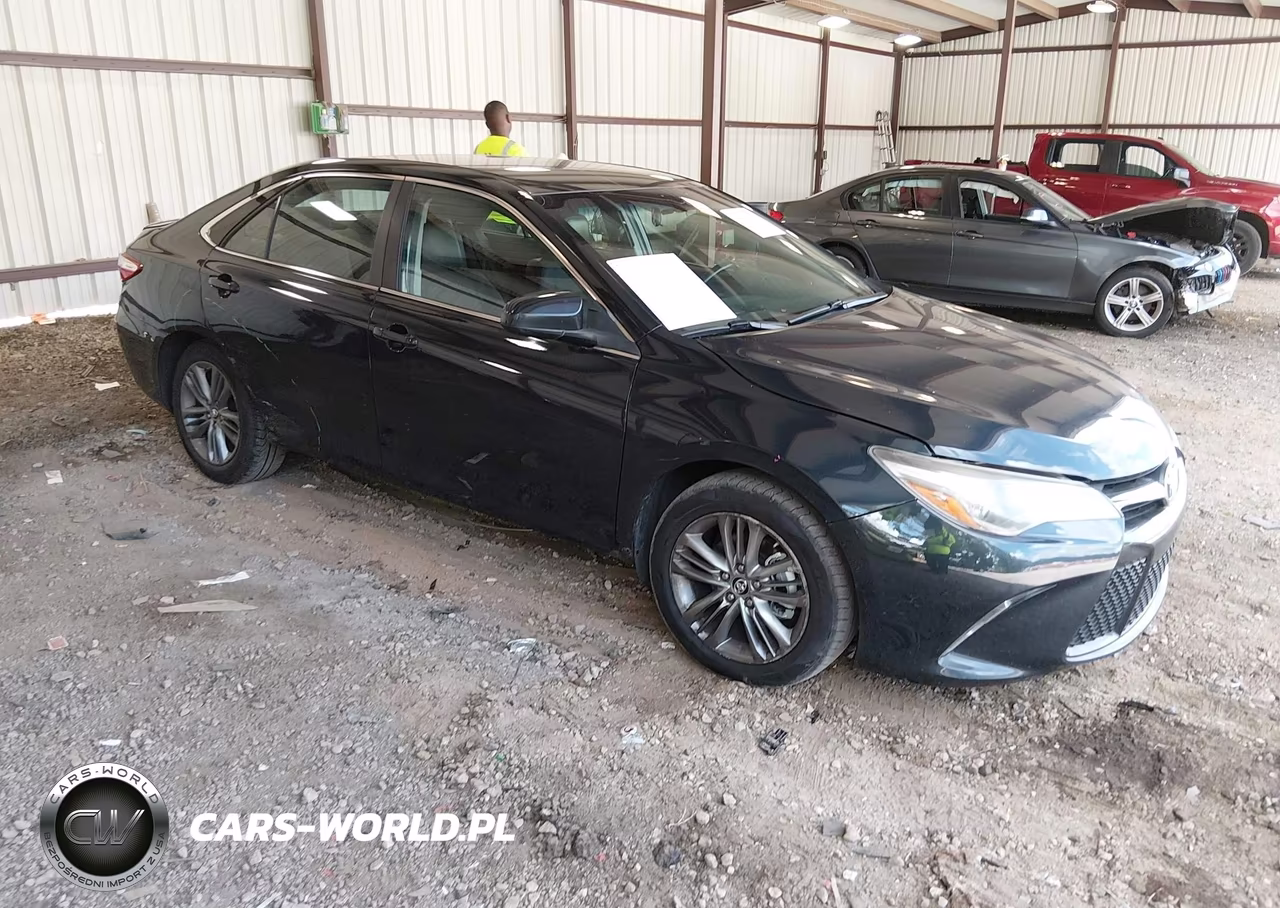 2017 Toyota Camry Se – zdjęcie 1 z 16