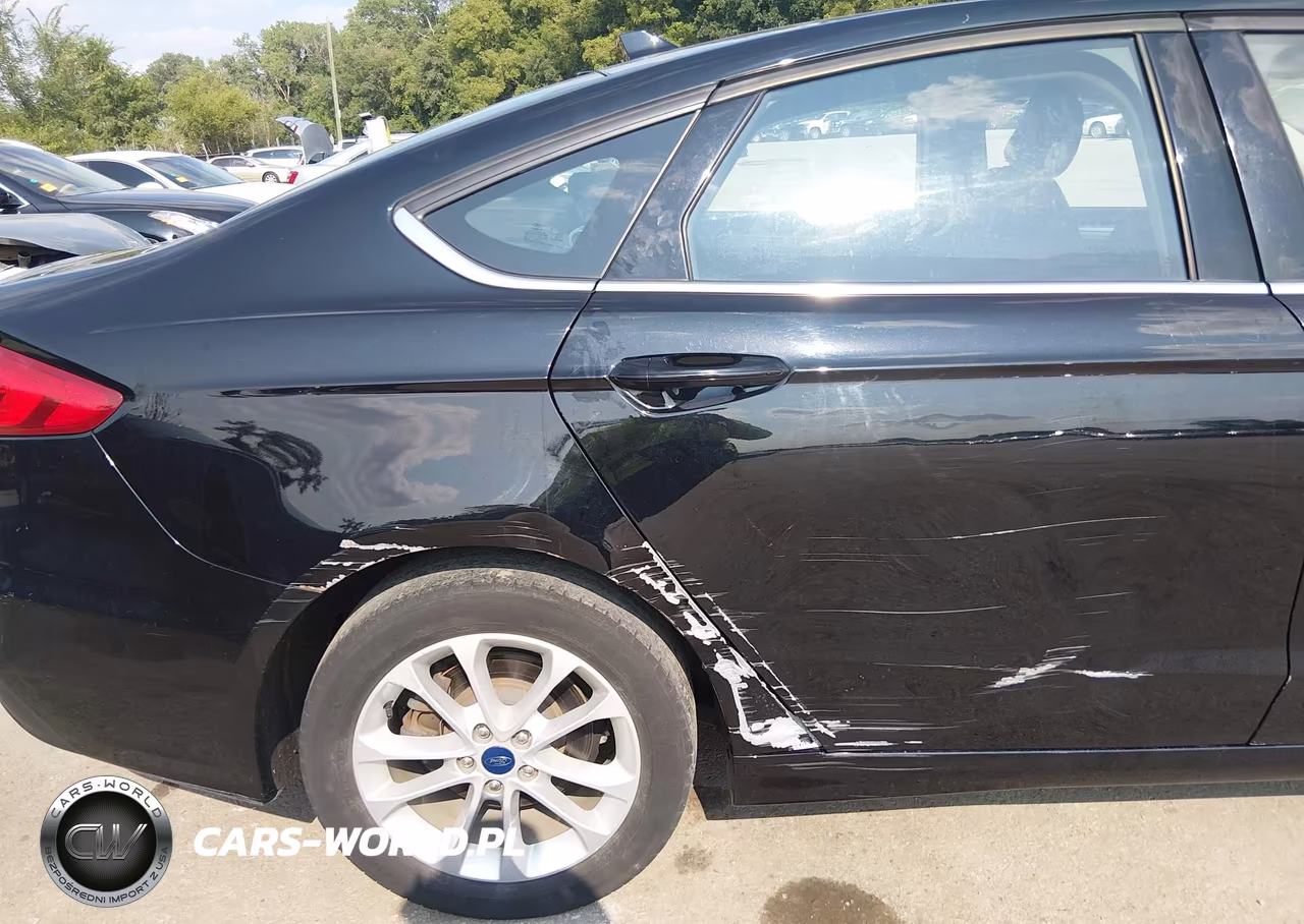 2020 Ford Fusion Se VIN:3FA6P0HD2LR186499 - 18