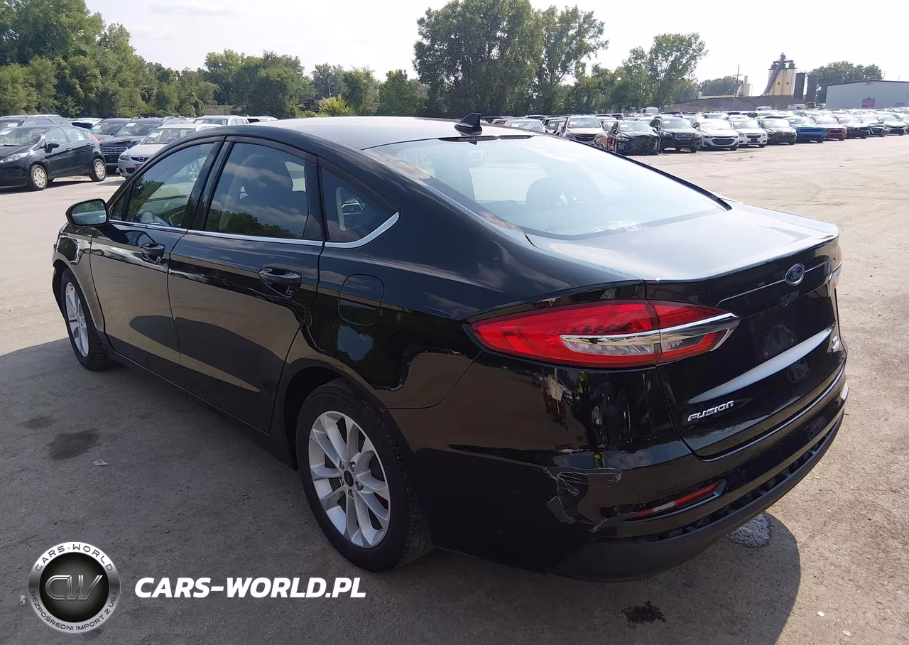 2020 Ford Fusion Se VIN:3FA6P0HD2LR186499 - 3