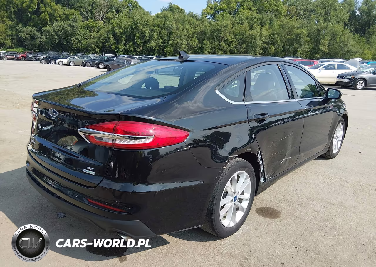 2020 Ford Fusion Se VIN:3FA6P0HD2LR186499 - 4