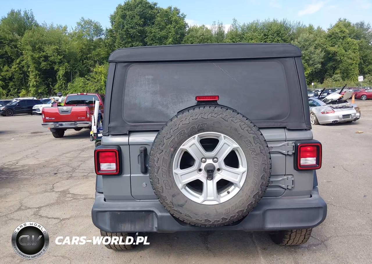 2018 Jeep Wrangler Unlimited Sport S 4X4 VIN:1C4HJXDG3JW197812 - 17