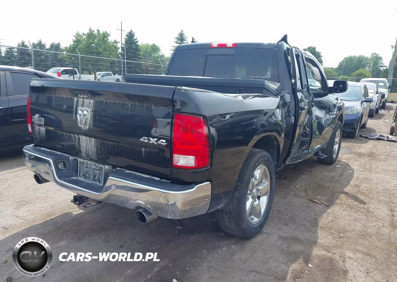 2017 Ram 1500 Big Horn 4X4 5'7 Box VIN:1C6RR7LT5HS712586 - 4