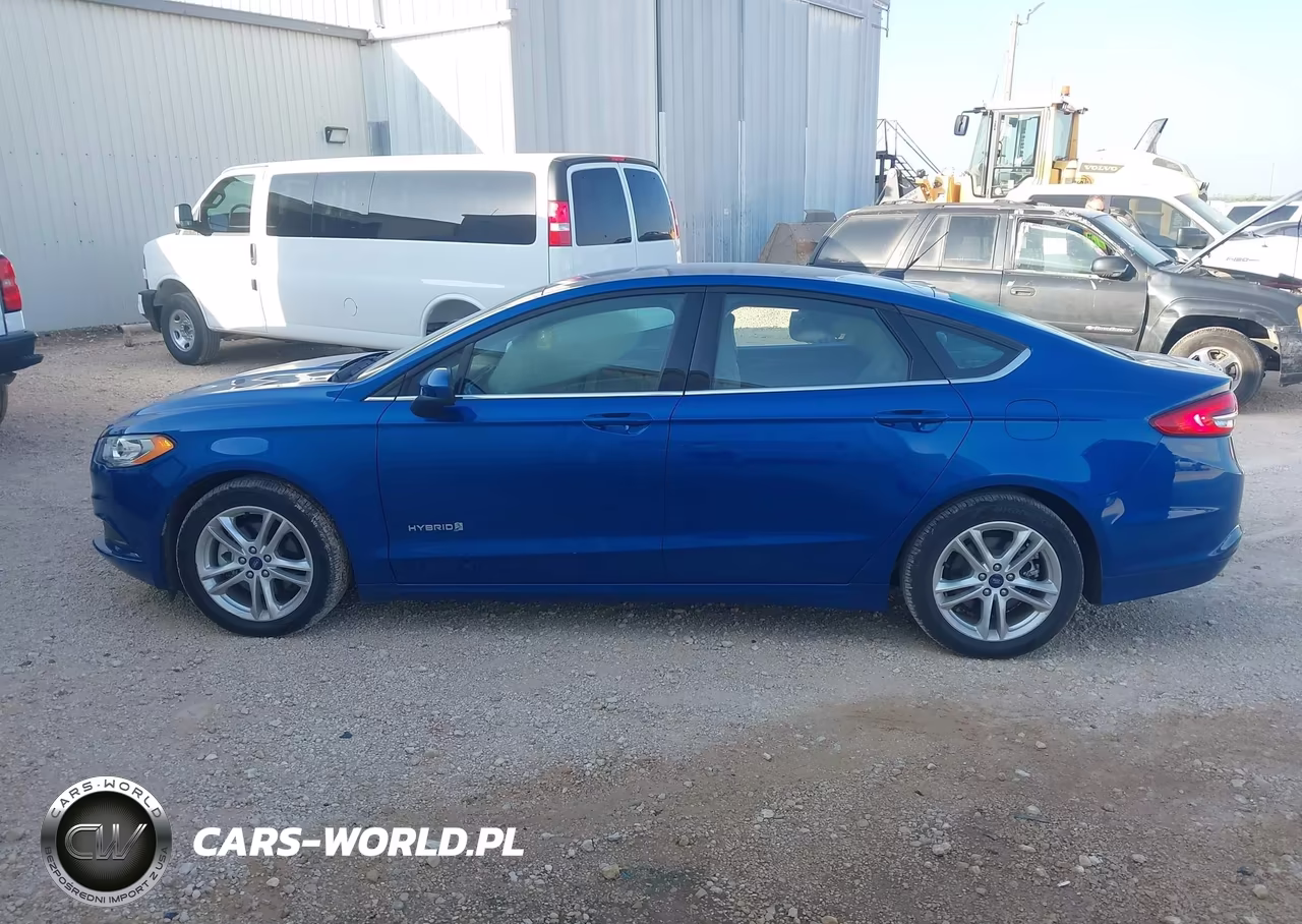 2018 Ford Fusion Hybrid S VIN:3FA6P0UU5JR209471 - 14