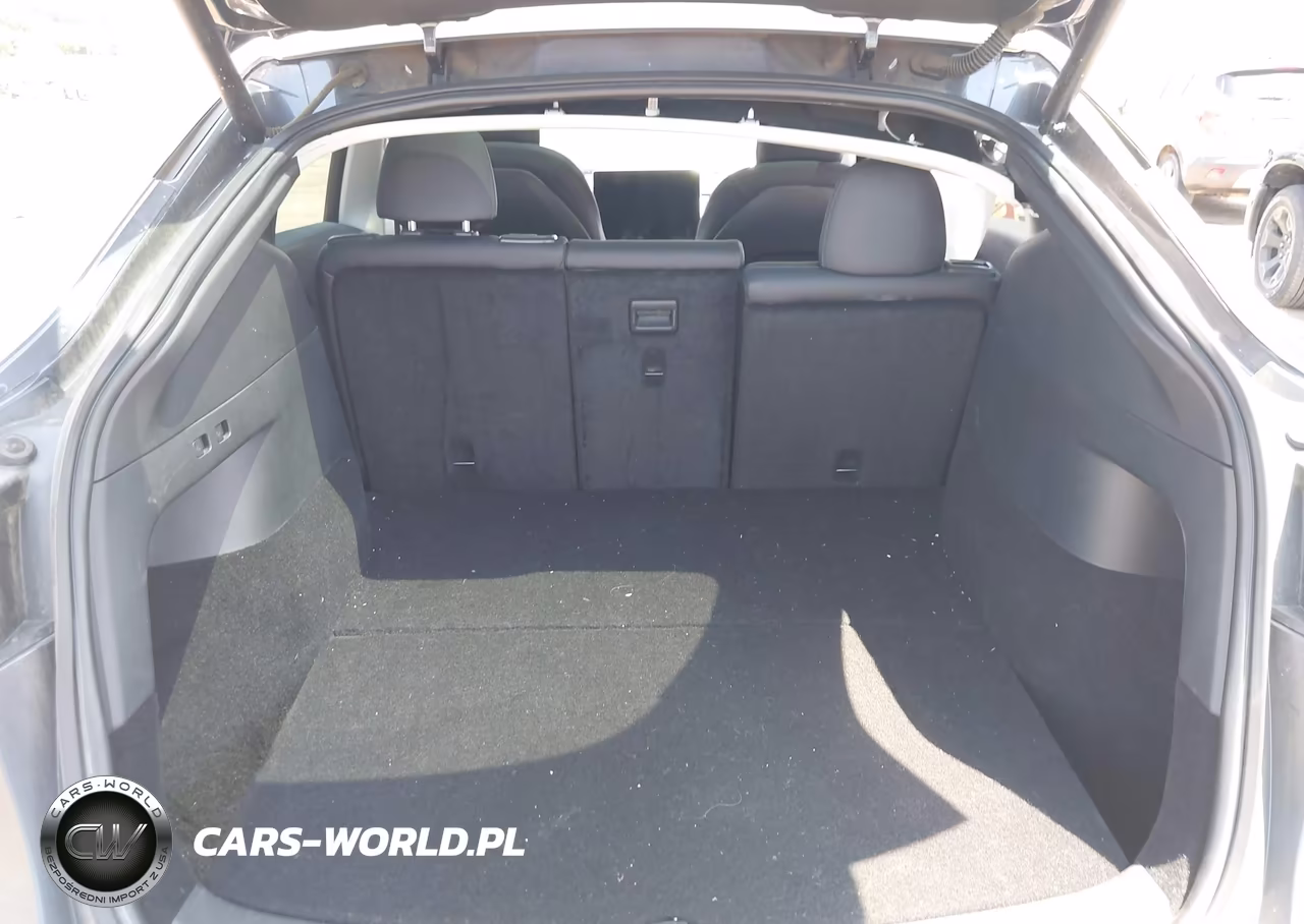 2020 Tesla Model Y Long Range Dual Motor All-Wheel Drive VIN:5YJYGDEE4LF048651 - 19
