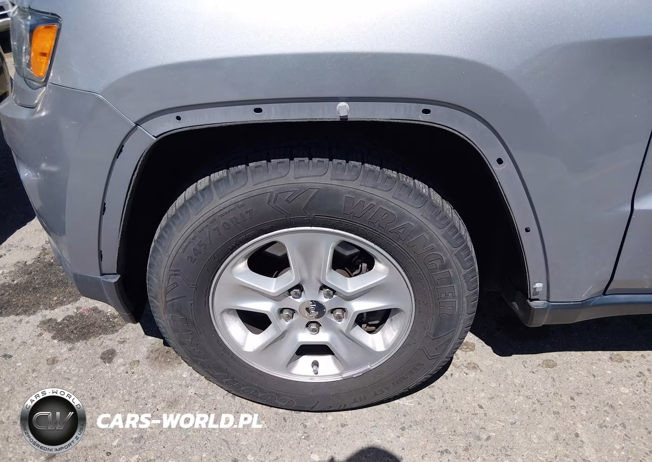 2014 Jeep Grand Cherokee Laredo VIN:1C4RJFAGXEC324162 - 6