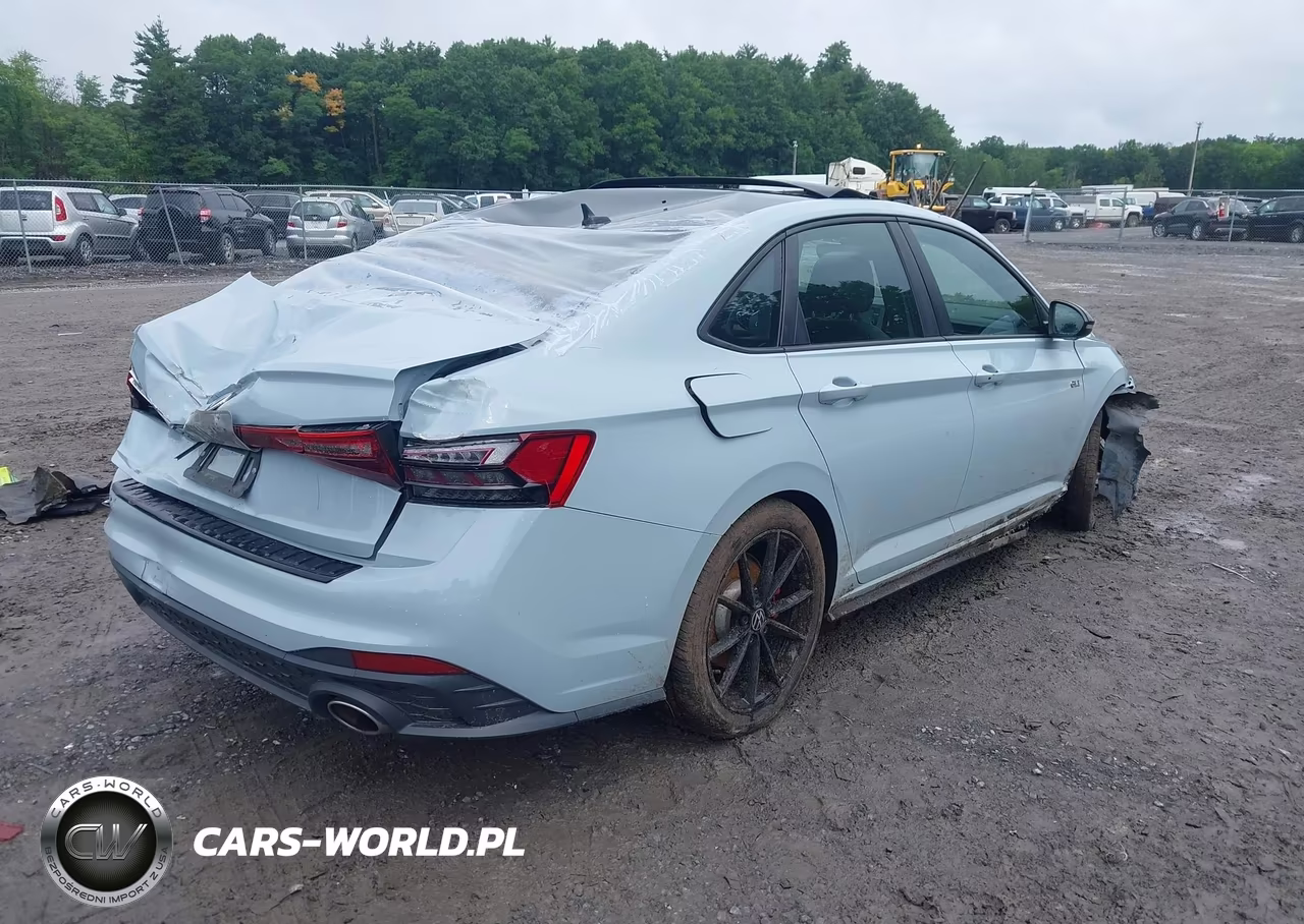 2025 Volkswagen Jetta Gli 2.0T Autobahn VIN:3VW2T7BU3SM069061 - 4