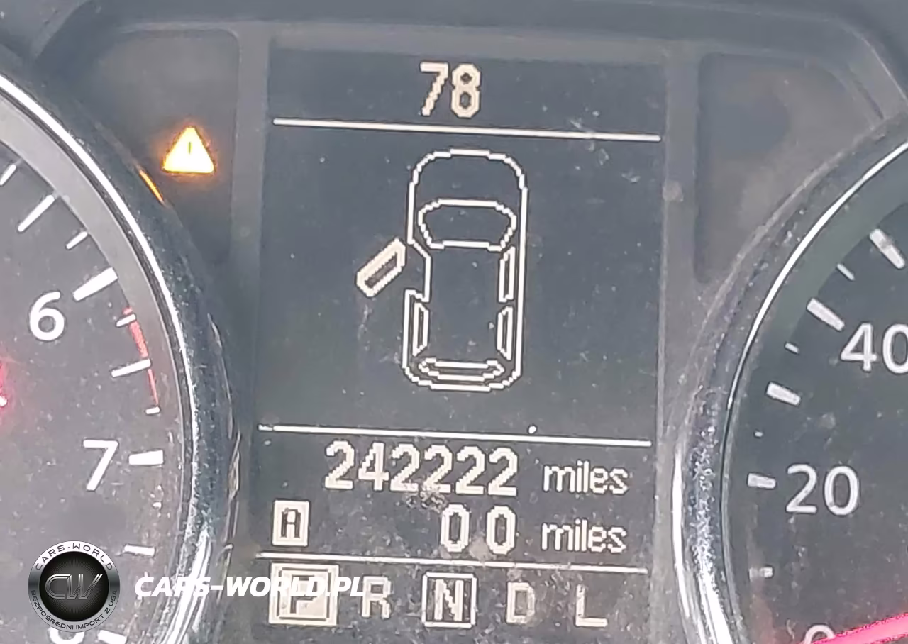2013 Nissan Rogue S VIN:JN8AS5MT8DW023517 - 15