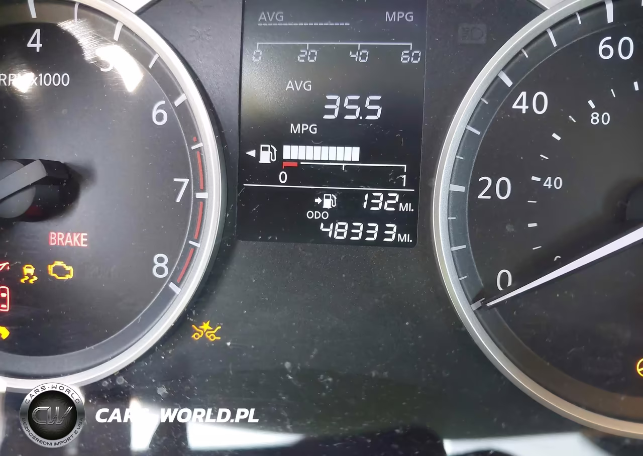 2018 Nissan Kicks S VIN:3N1CP5CU4JL516079 - 15