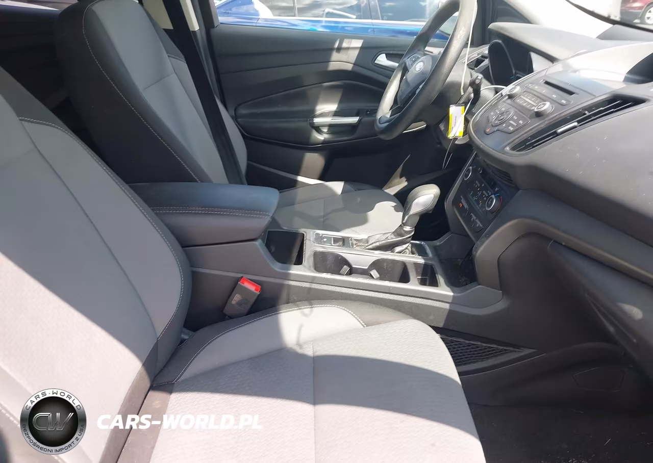 2018 Ford Escape Se VIN:1FMCU0GD3JUA65702 - 5