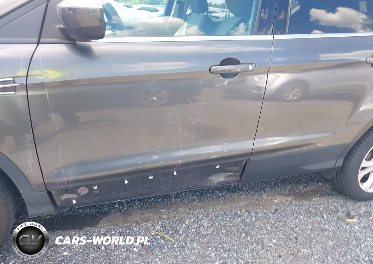 2018 Ford Escape Se VIN:1FMCU0GD3JUA65702 - 6