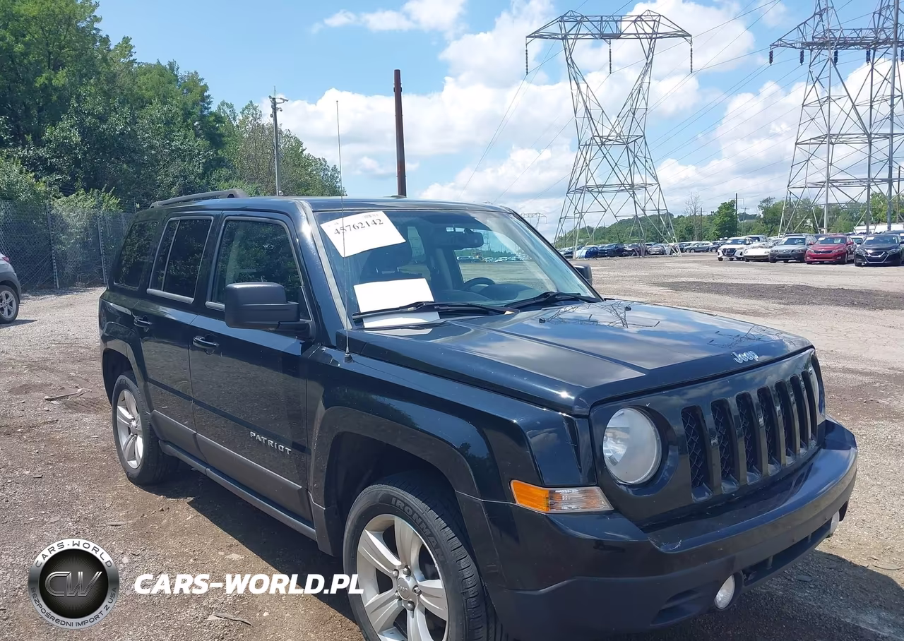 2014 Jeep Patriot Latitude – zdjęcie 1 z 12