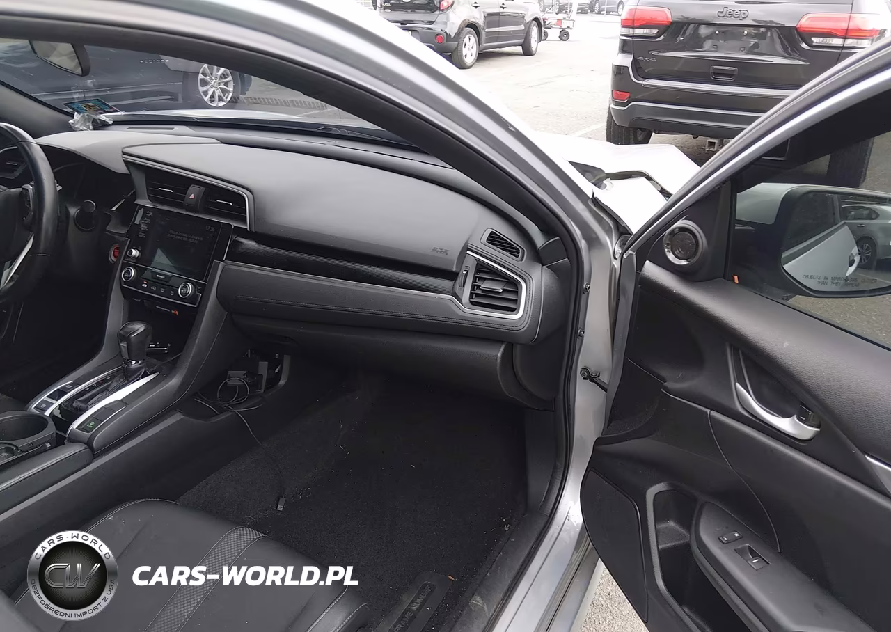 2020 Honda Civic Sport VIN:2HGFC2F8XLH518158 - 5