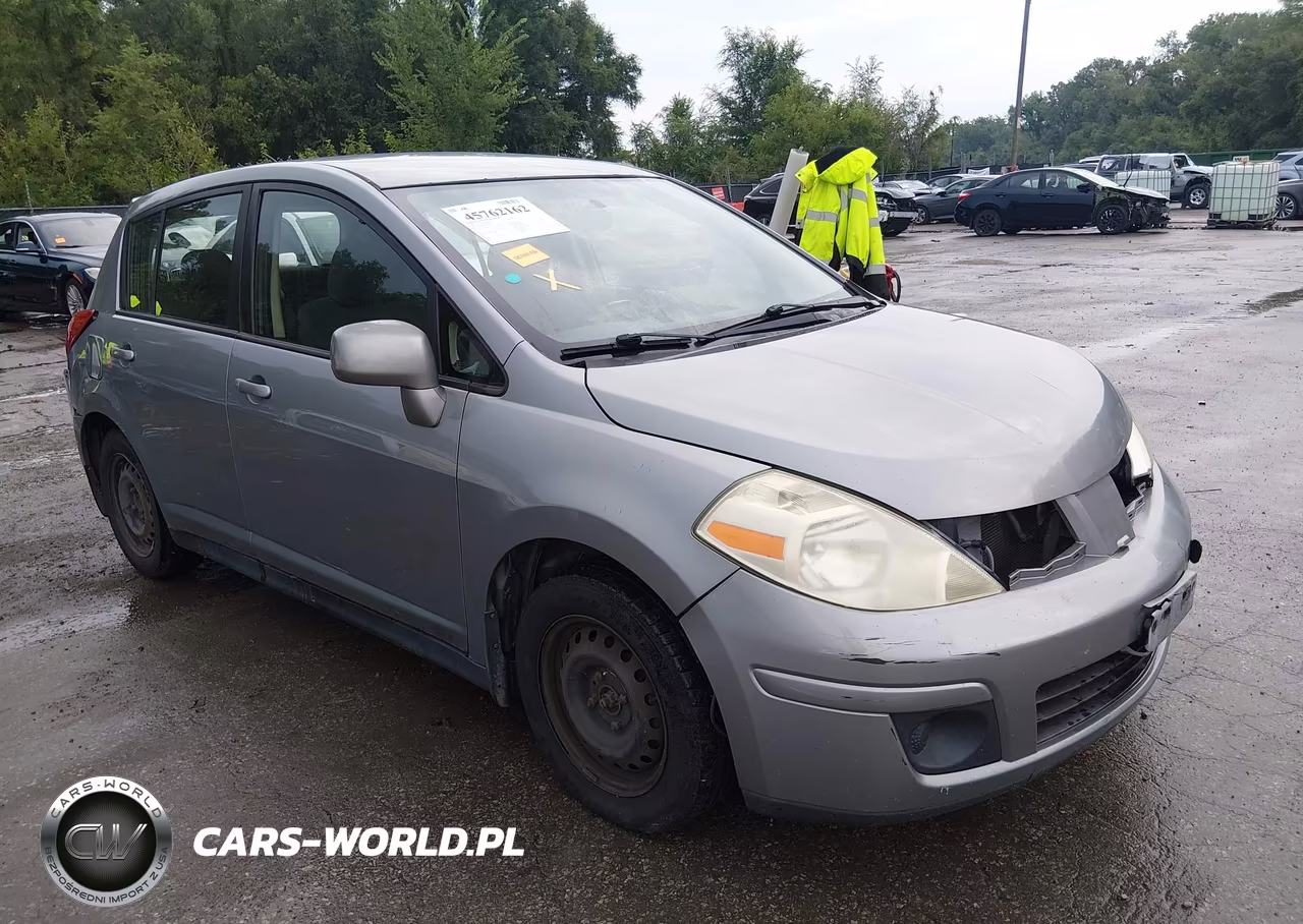 2009 Nissan Versa 1.8S