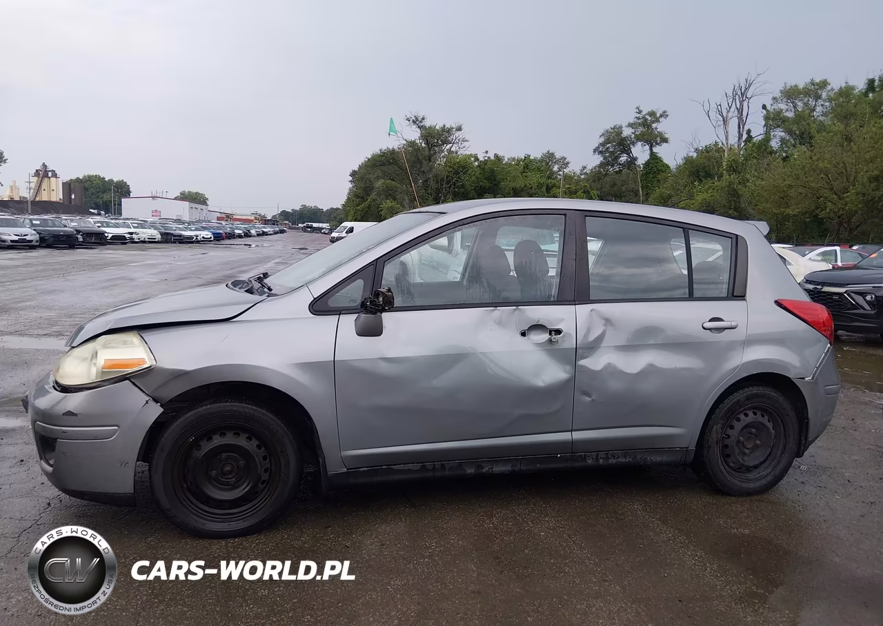 2009 Nissan Versa 1.8S VIN:3N1BC13E59L367637 - 14