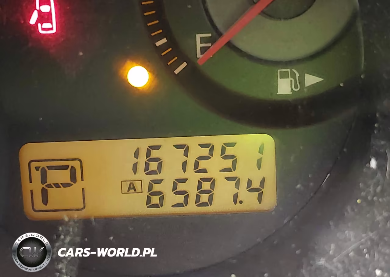 2009 Nissan Versa 1.8S VIN:3N1BC13E59L367637 - 15