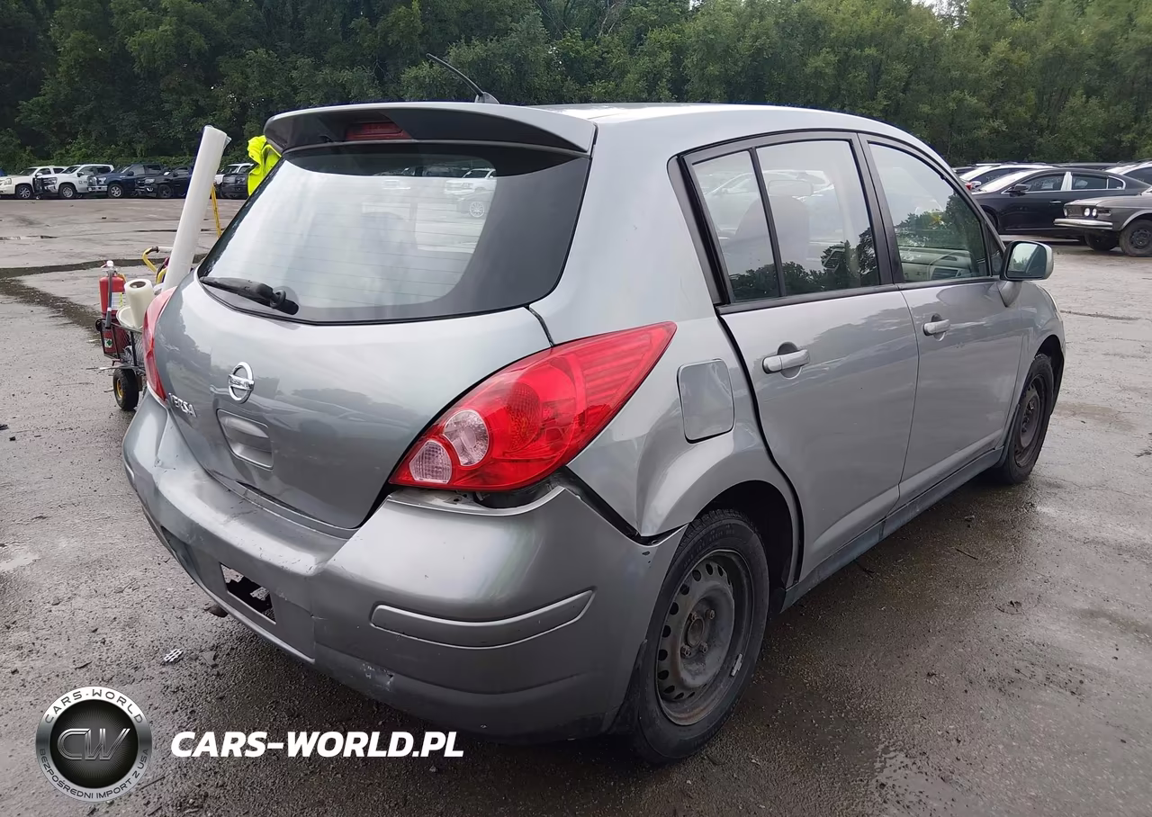 2009 Nissan Versa 1.8S VIN:3N1BC13E59L367637 - 4
