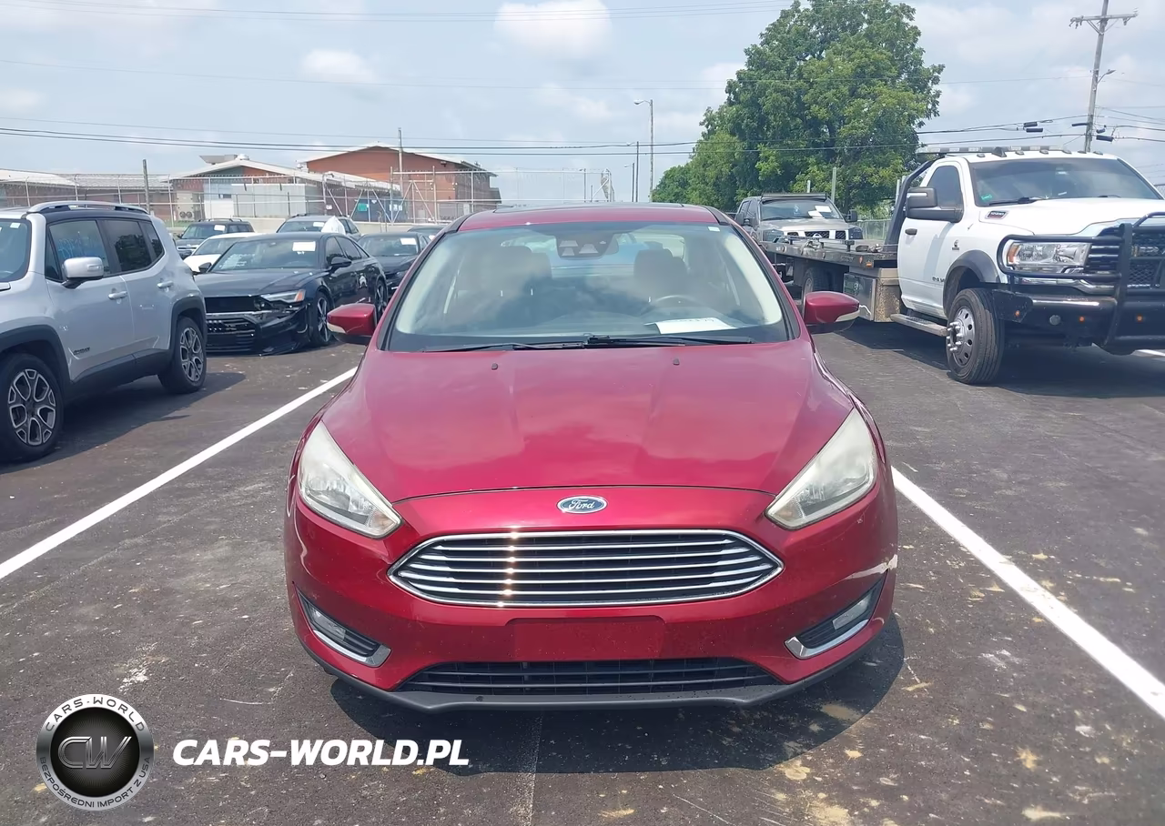 2016 Ford Focus Titanium VIN:1FADP3J26GL335289 - 6