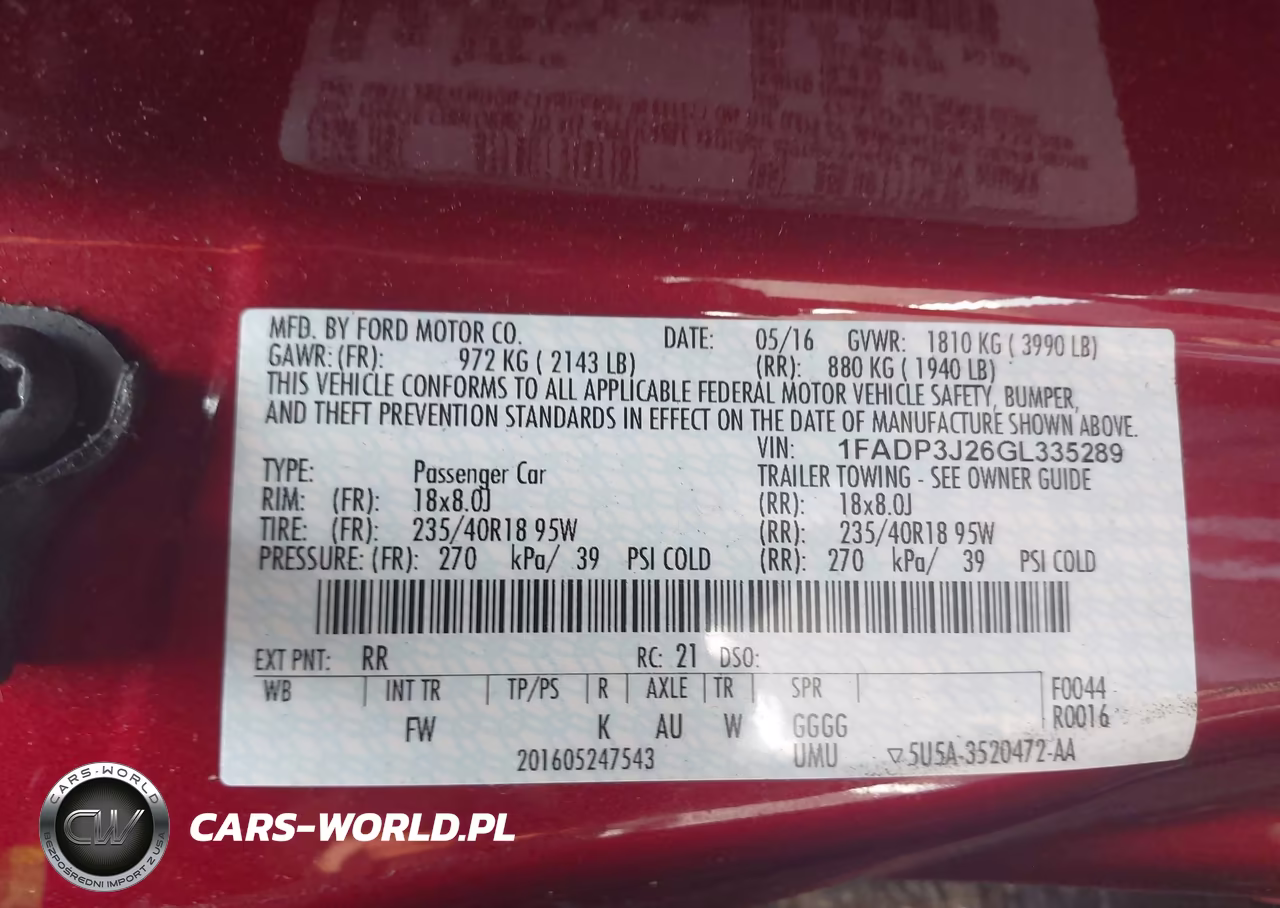 2016 Ford Focus Titanium VIN:1FADP3J26GL335289 - 9