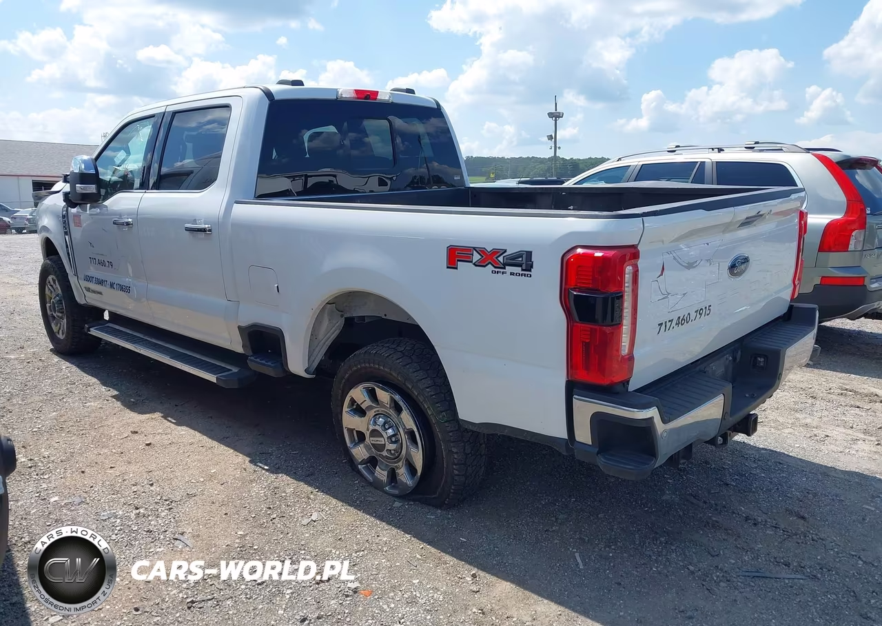 2023 Ford F-250 Lariat VIN:1FT8W2BT0PEE19015 - 3