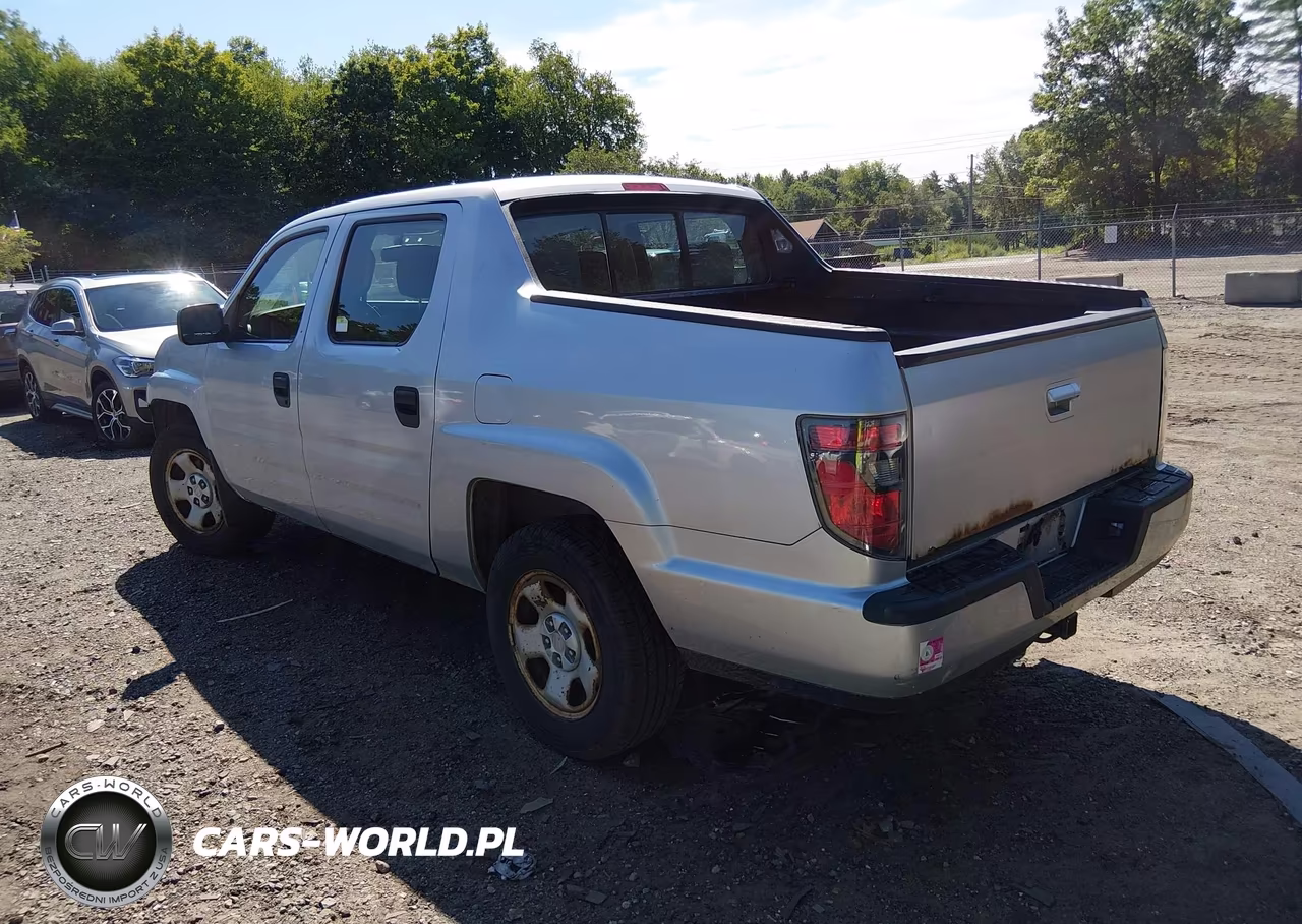 2013 Honda Ridgeline Rt VIN:5FPYK1F2XDB008889 - 3