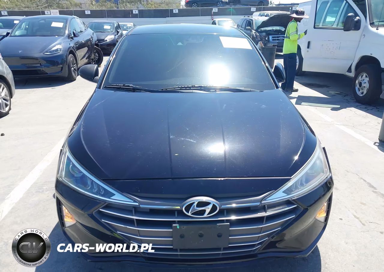 2019 Hyundai Elantra Sel VIN:5NPD84LF2KH458257 - 12