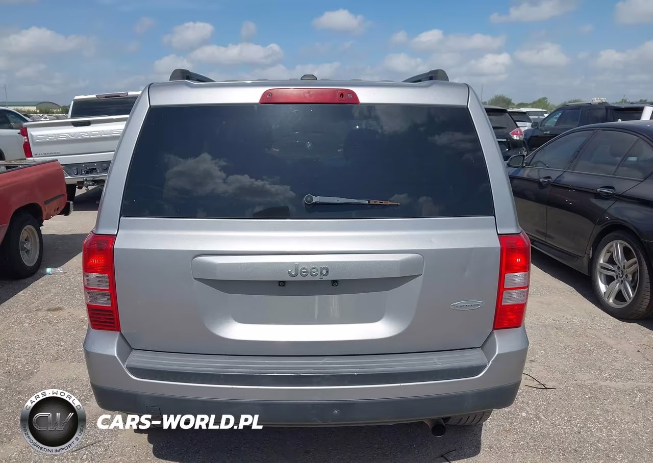 2017 Jeep Patriot Latitude VIN:1C4NJPFA9HD150141 - 16