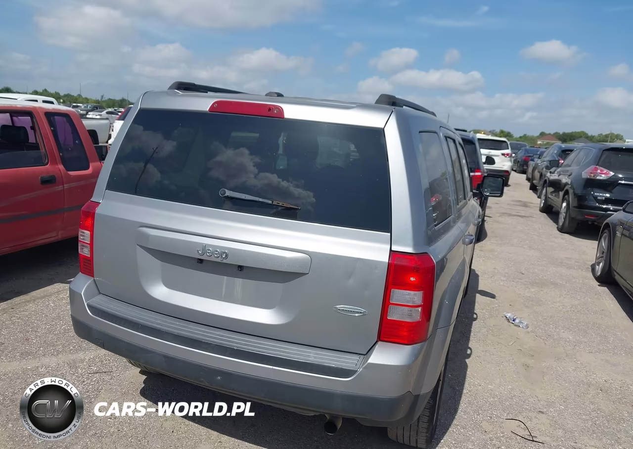 2017 Jeep Patriot Latitude VIN:1C4NJPFA9HD150141 - 4