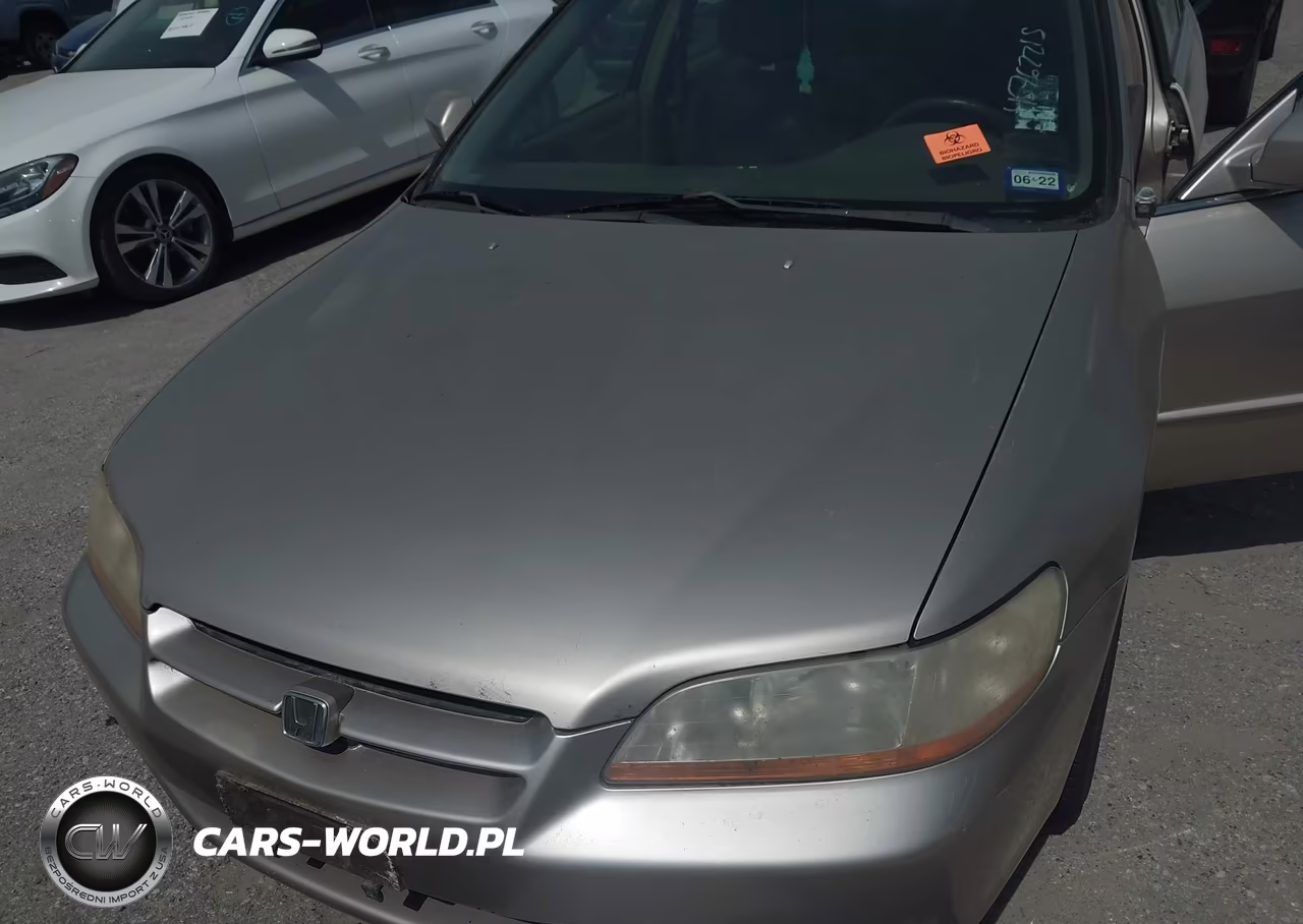 2000 Honda Accord 3.0 Ex VIN:1HGCG1659YA060318 - 10