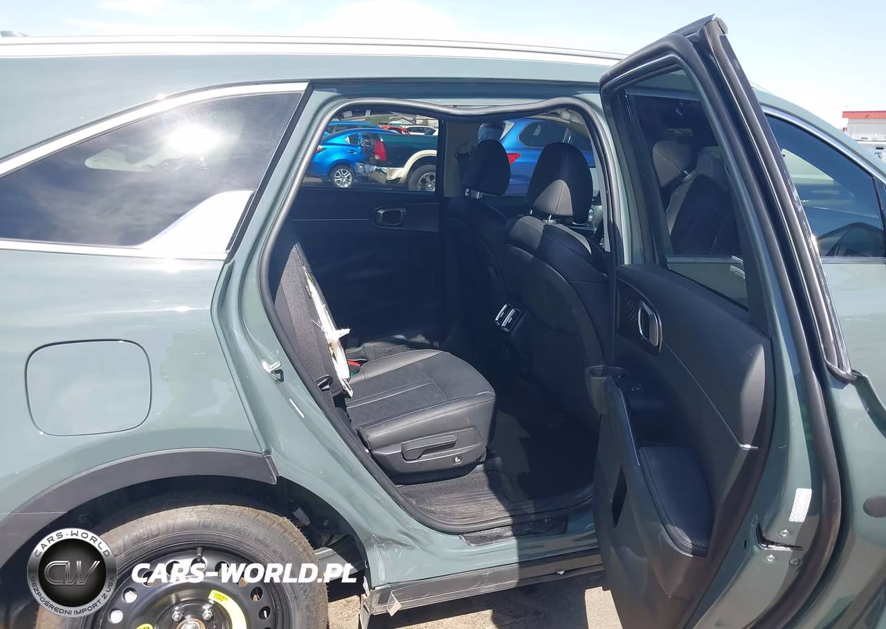 2025 Kia Sorento Plug-In Hybrid Ex VIN:KNDRJDJH0S5310445 - 8