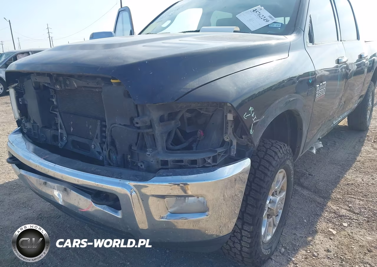 2015 Ram 2500 Laramie VIN:3C6UR5NJ2FG694174 - 6