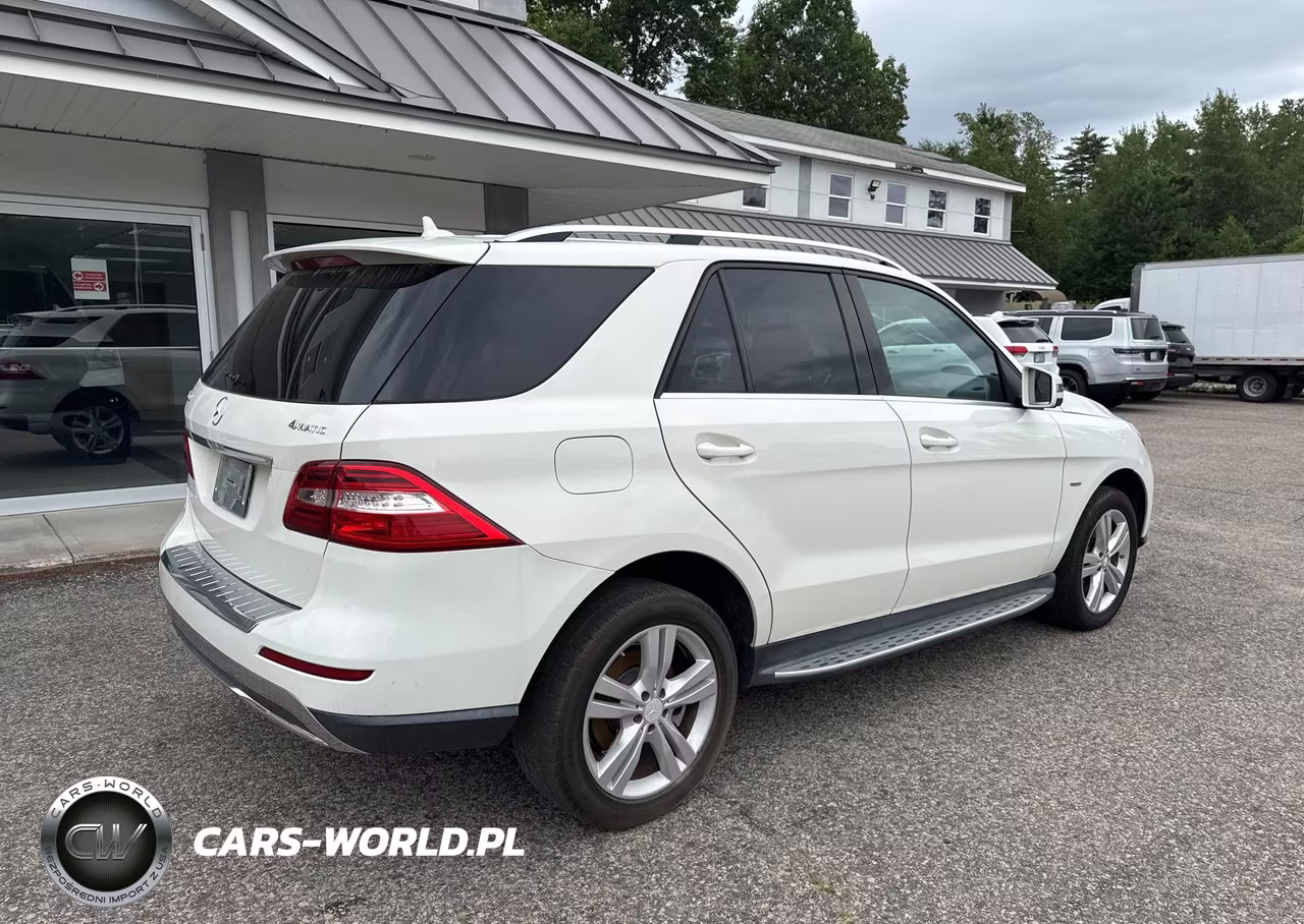 2012 Mercedes-Benz Ml 350 4Matic VIN:4JGDA5HB4CA053991 - 4