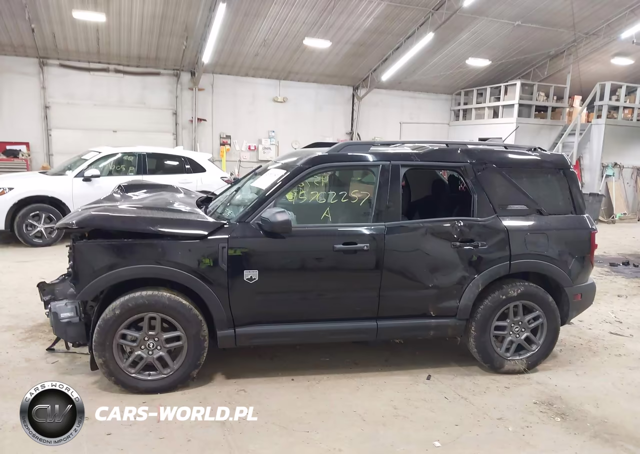 2025 Ford Bronco Sport Big Bend VIN:3FMCR9BN2SRE80637 - 15