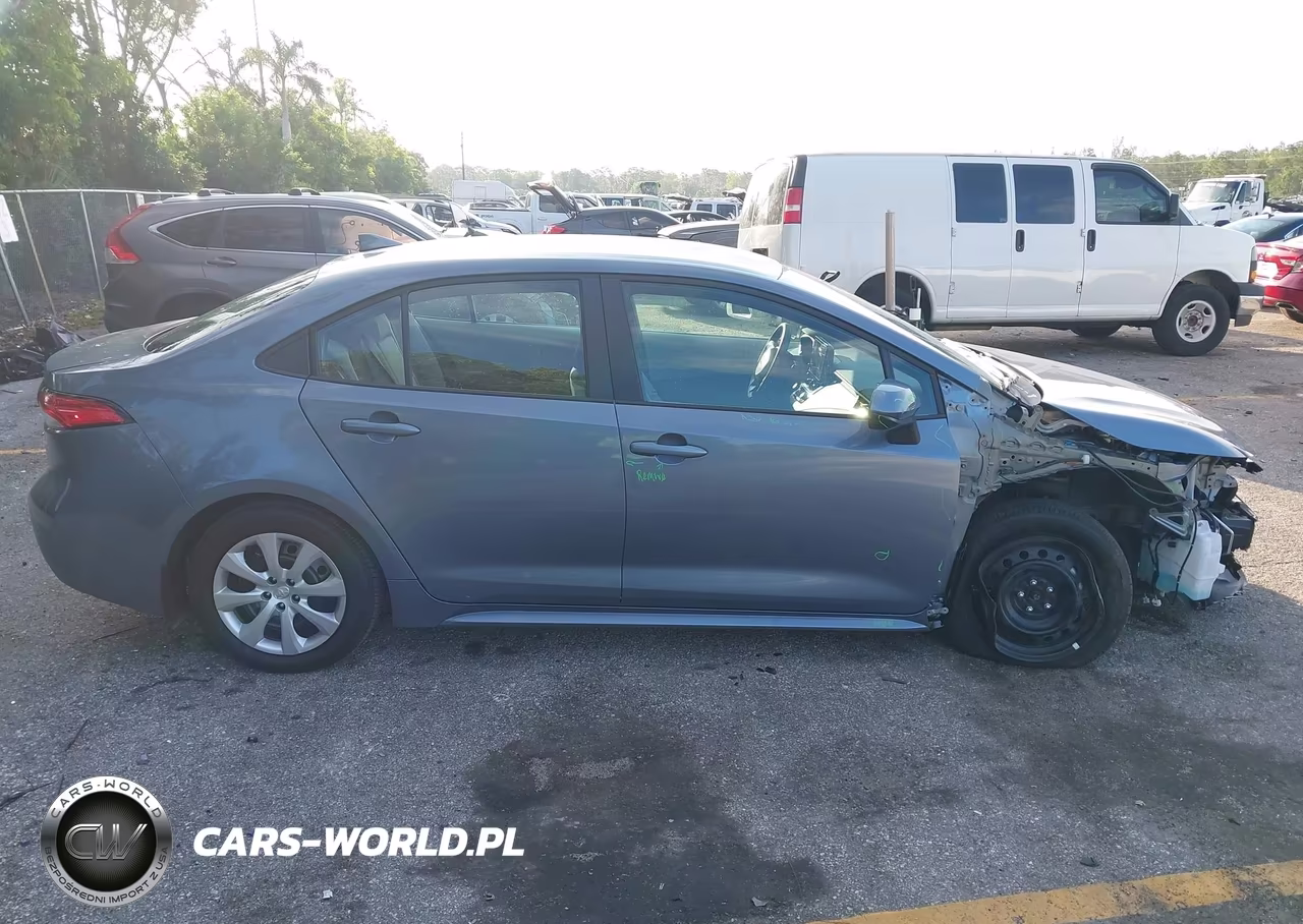 2026 Toyota Corolla Le VIN:5YFB4MDE1TP393964 - 14