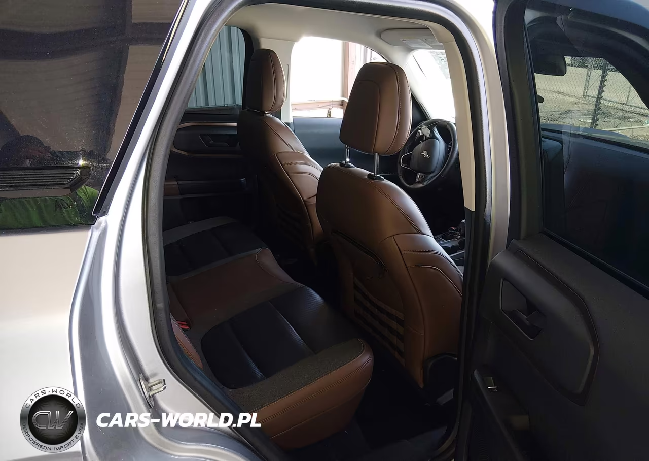 2021 Ford Bronco Sport Outer Banks VIN:3FMCR9C62MRA28729 - 8