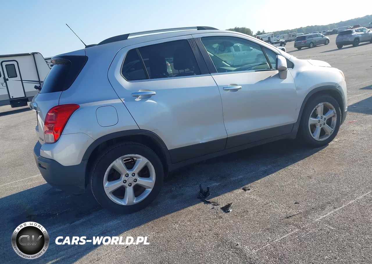 2015 Chevrolet Trax Ltz VIN:3GNCJNSB5FL246406 - 4