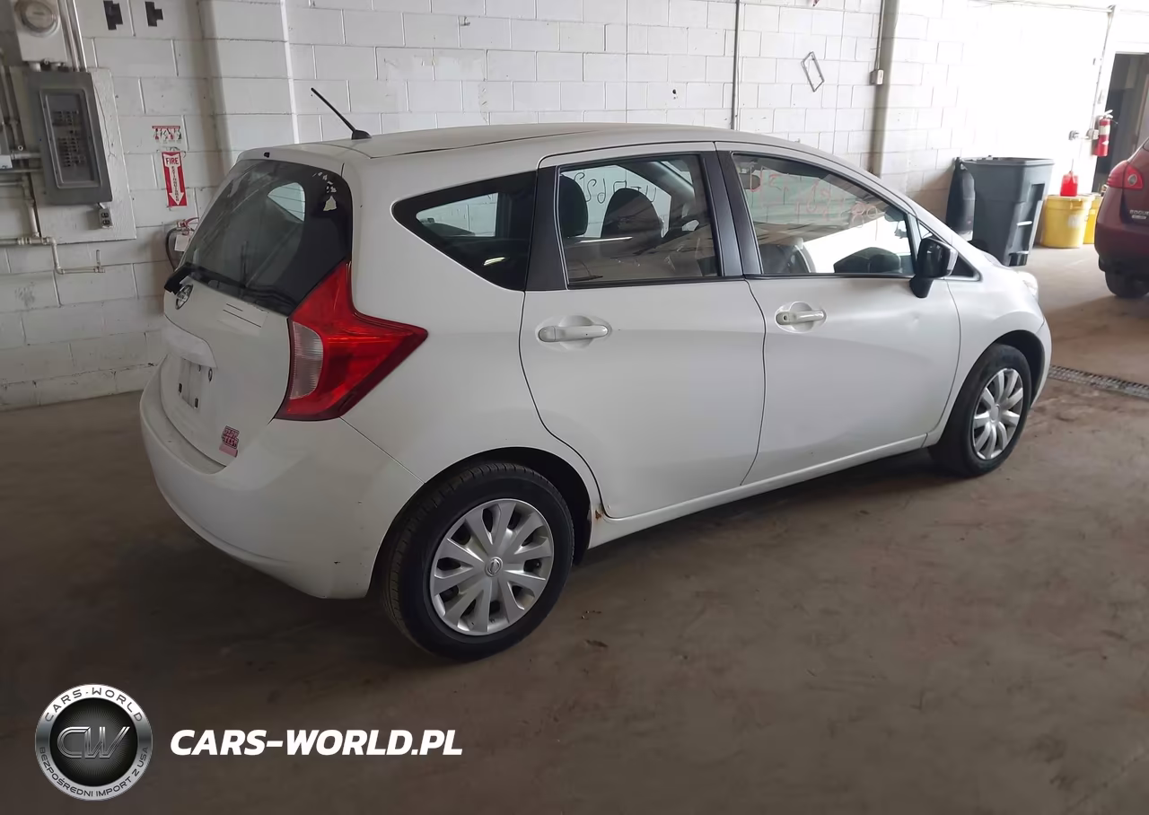 2015 Nissan Versa Note S (Sr)-S Plus-Sl-Sr-Sv VIN:3N1CE2CP7FL432702 - 4