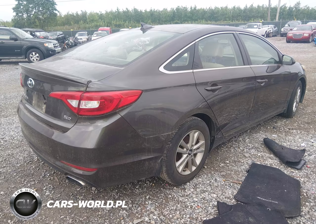 2017 Hyundai Sonata Eco VIN:5NPE24AA4HH455866 - 4