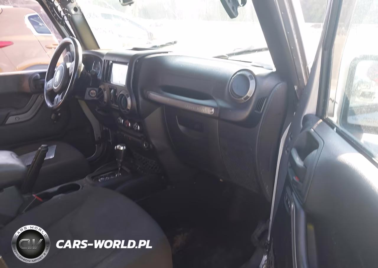 2018 Jeep Wrangler Jk Unlimited Sport S 4X4 VIN:1C4HJWDG1JL929589 - 5