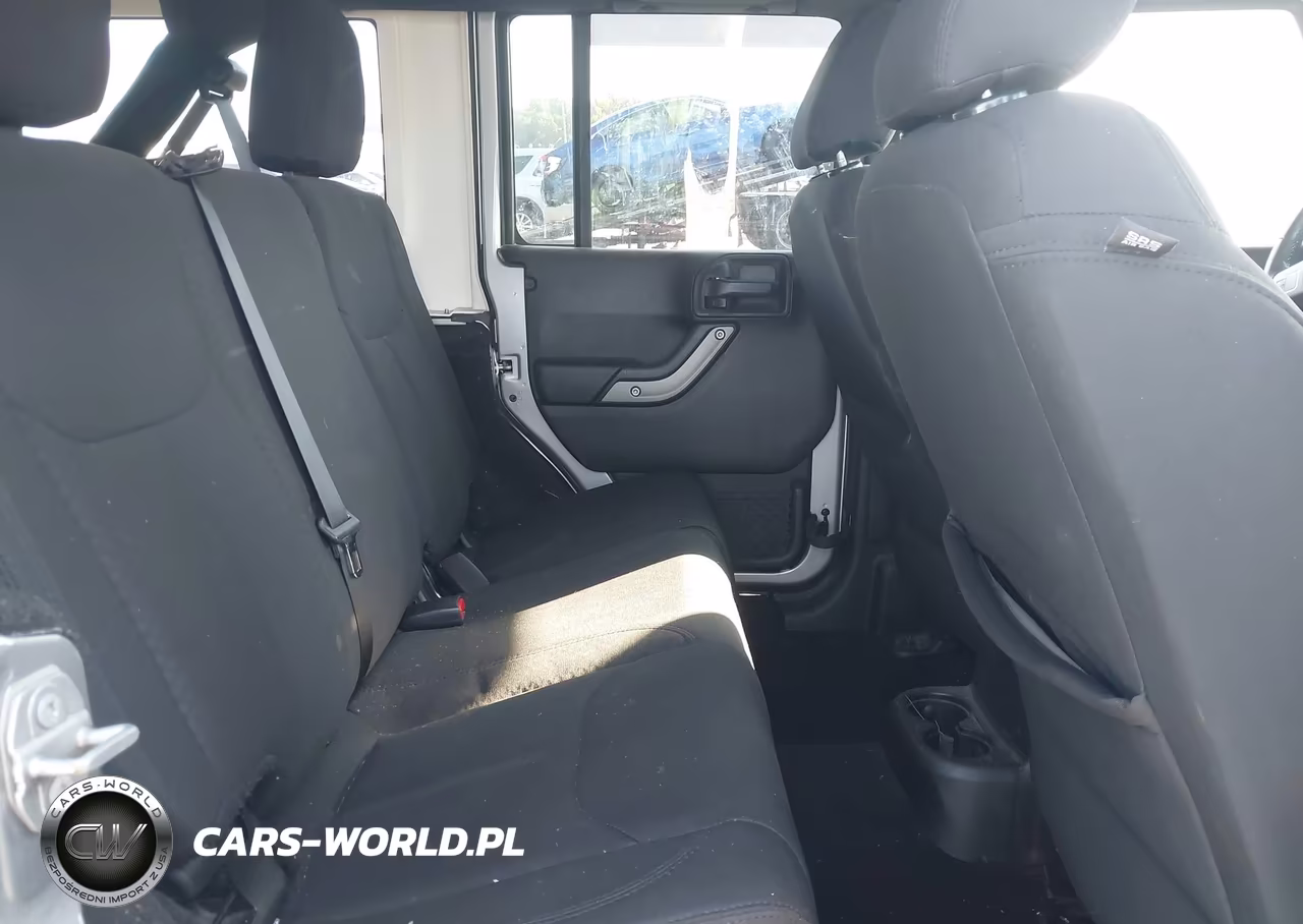 2018 Jeep Wrangler Jk Unlimited Sport S 4X4 VIN:1C4HJWDG1JL929589 - 8